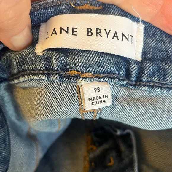 Lane Bryant Jeans Womens Sz 28 Mid Rise Flare Signature Fit Flex Magic Waistband - Picture 4 of 8